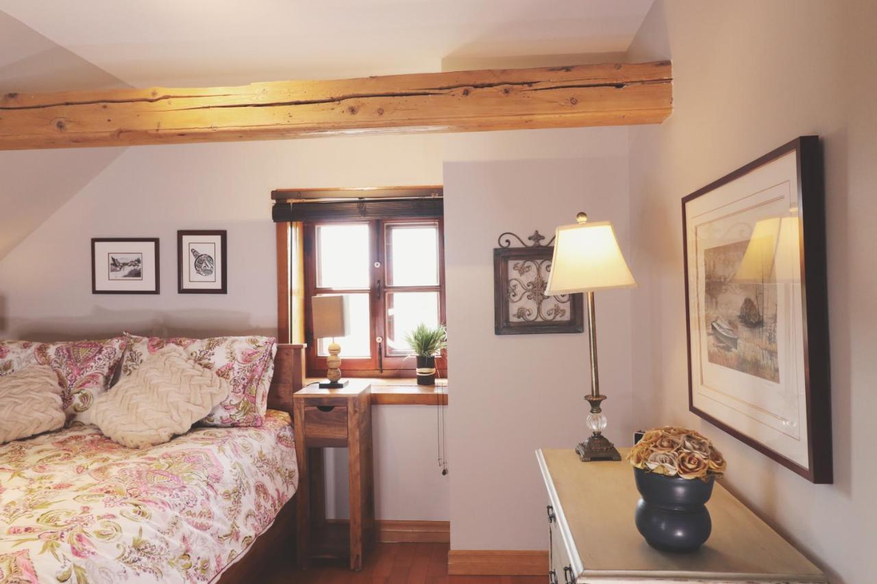 Domaine Steinbach Cidrerie B&B Distillerie St-Pierre-de-l'Île-d'Orléans Esterno foto